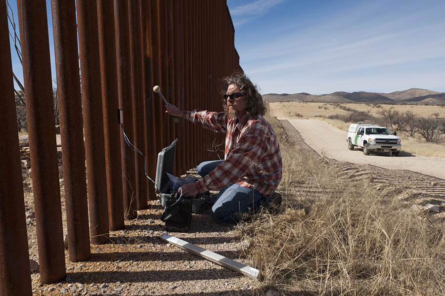 La Frontera: Artists Along The Us Mexican Border