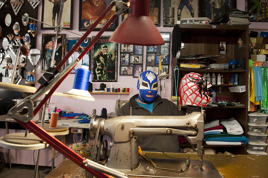 Mascaras_Eduardo_Sanchez_080a