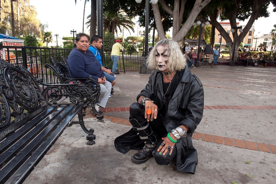 LA FRONTERA: Artists along the US Mexican Border