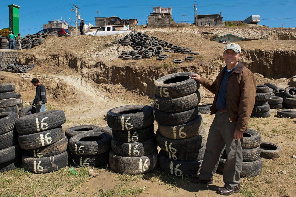 LA FRONTERA: Artists along the US Mexican Border