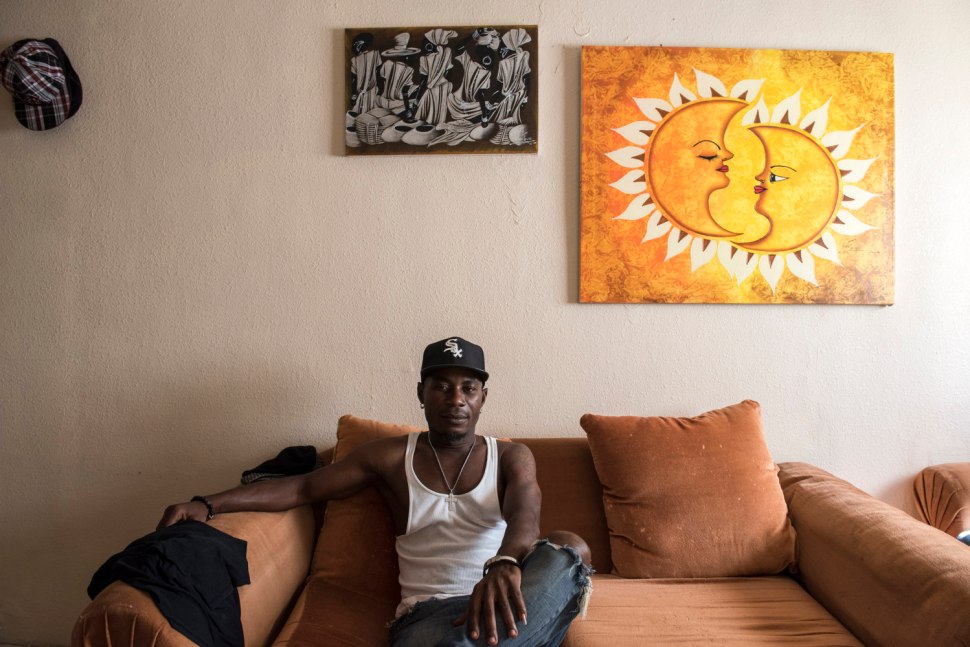 Saks_Chanel_10_12_17